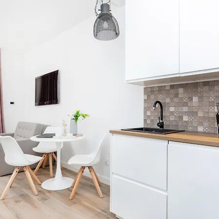 Gold Flamingo By Renters * Miedzyzdroje